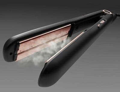 Imetec Bellissima My Pro Steam B28 100 expulsando vapor Imetec Bellissima My Pro Steam B28 100 expulsando vapor