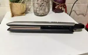 plancha de pelo Remington Keratin Therapy plateada
