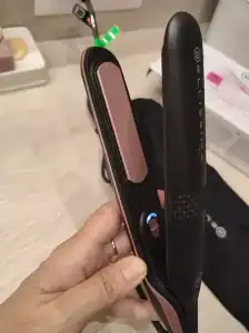 Herramienta de alisado de cabello corto